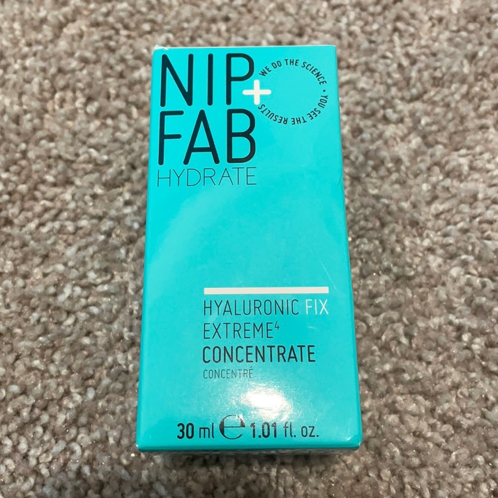 nip + fab hyaluronic fix extreme concentrate